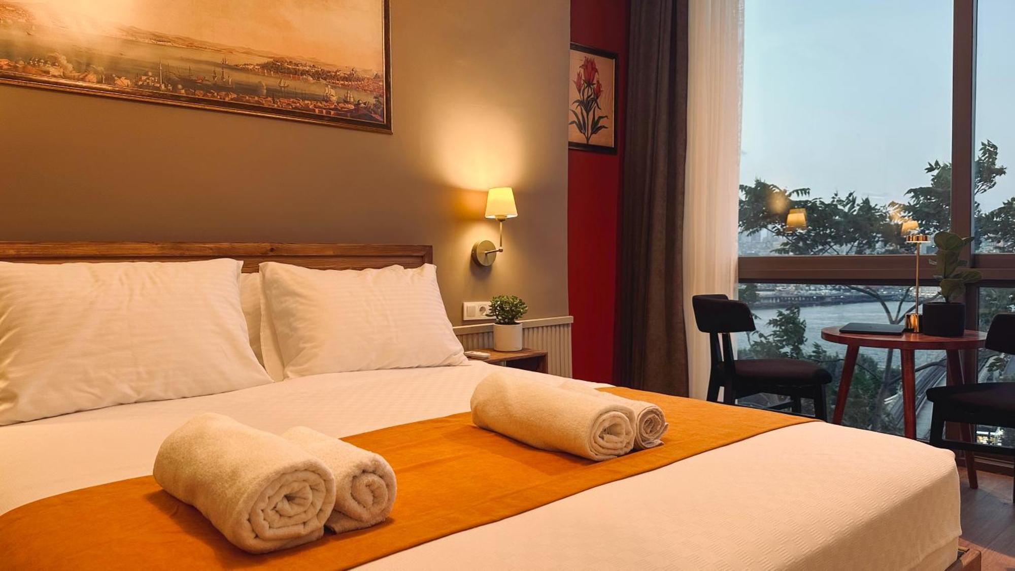 The Halic Bosphorus Hotel Istanbul Exterior photo