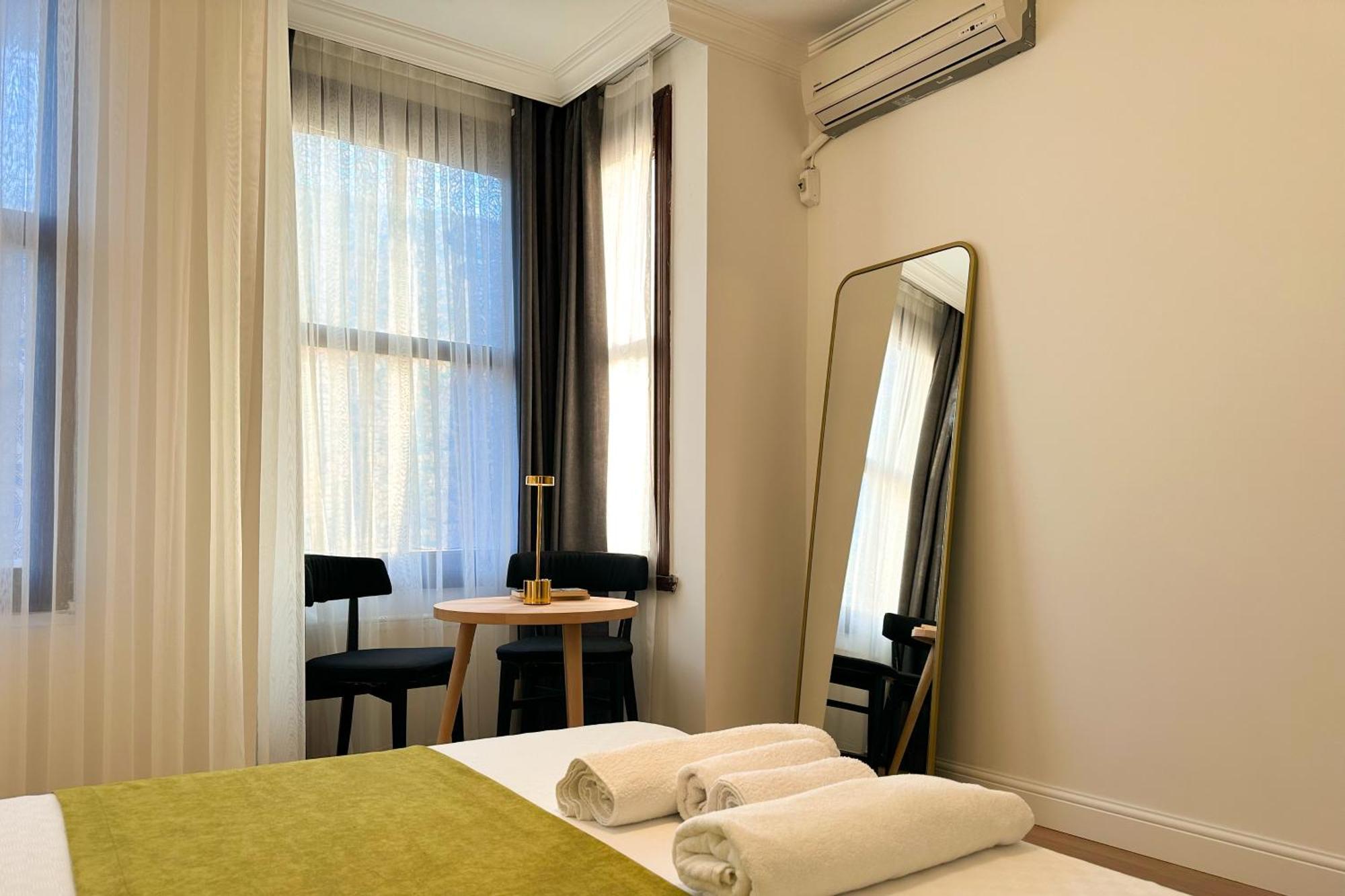 The Halic Bosphorus Hotel Istanbul Exterior photo